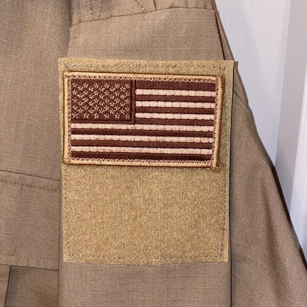 Utility Tactical Shirt - Picture 4 of 9